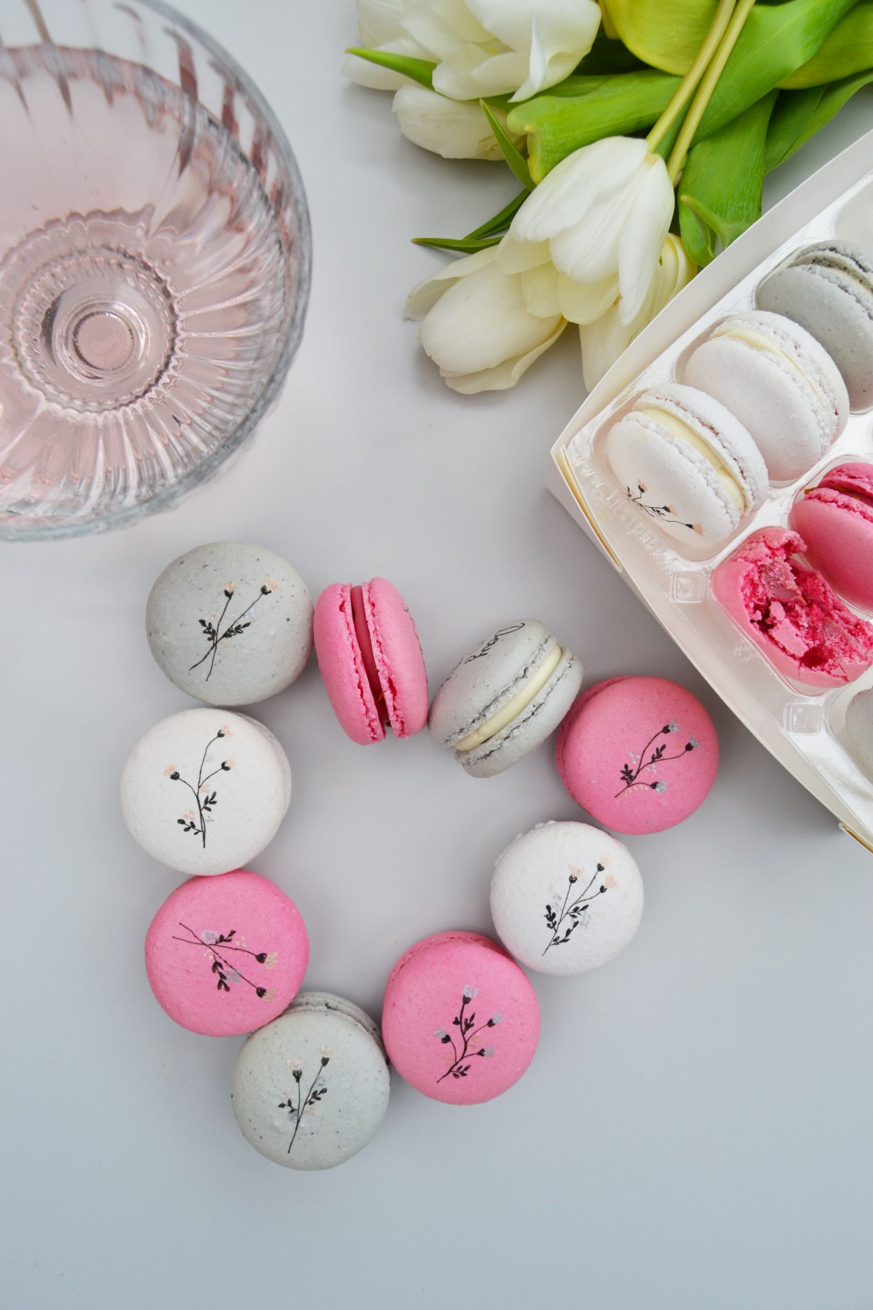 MOTHER’S DAY FRENCH MACARONS